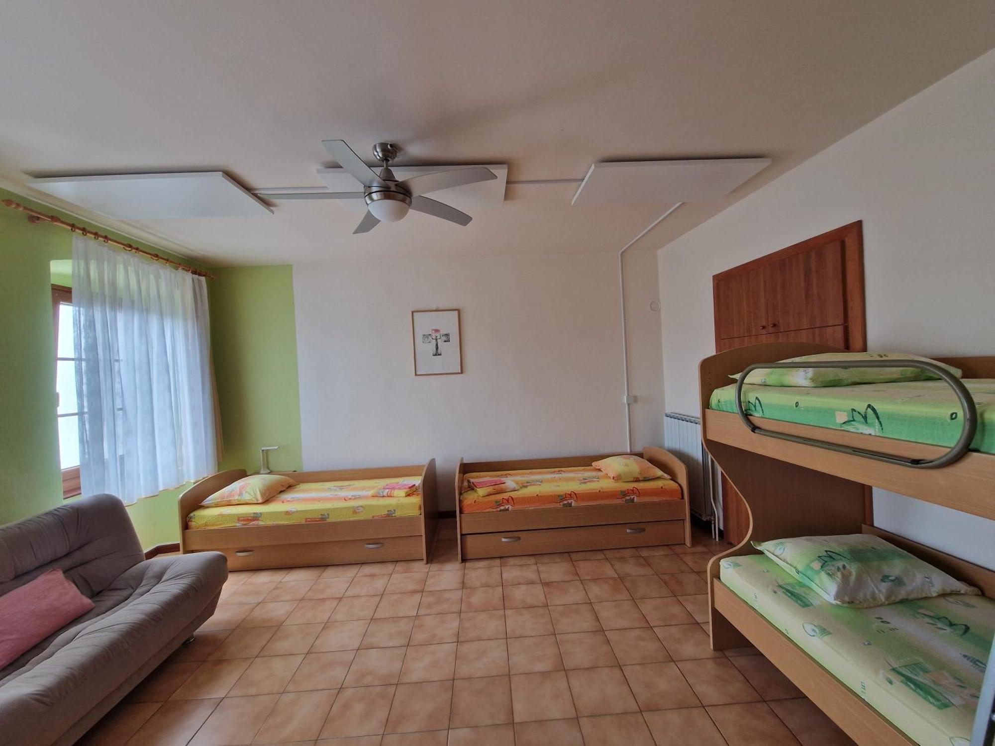 Apartma In Soba Vipavski Kriz Ajdovščina Habitación foto