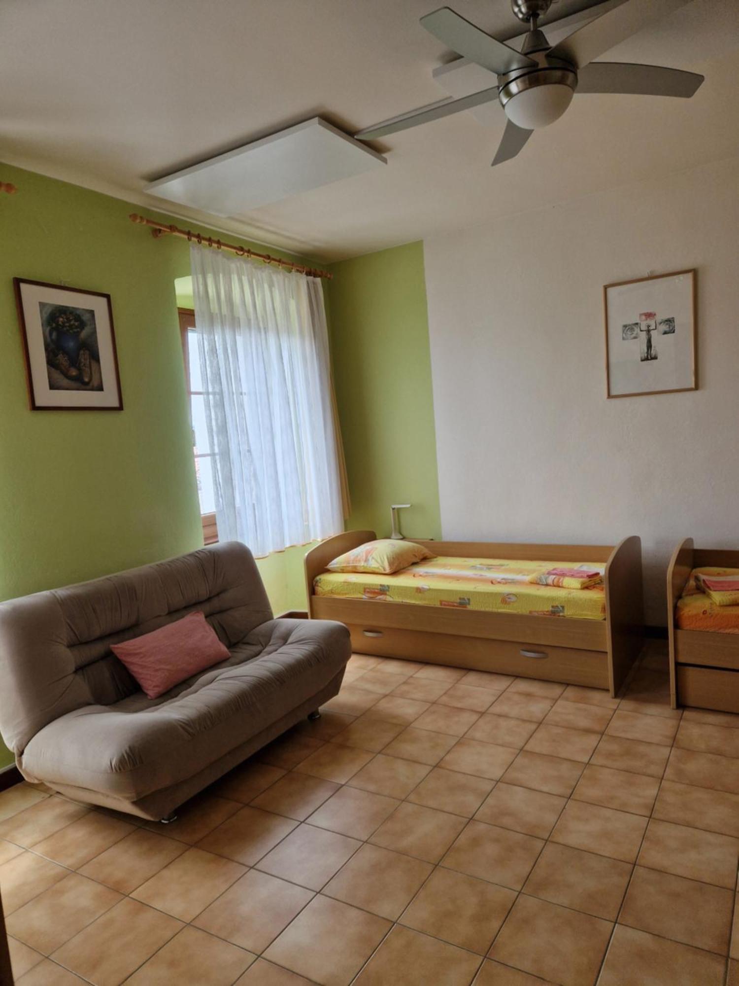 Apartma In Soba Vipavski Kriz Ajdovščina Habitación foto